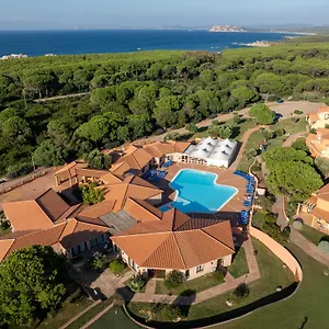 Baia Dei Mirti Vignola Mare